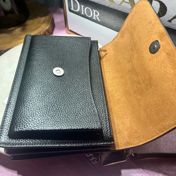 COACH KLARE CROSSBODY BAG WITH SIGNATURE RIVETS NEW 🆕 - Picture 10 of 15